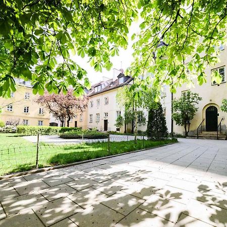 Designers Apartment In The Old Town Varsovia Exterior foto
