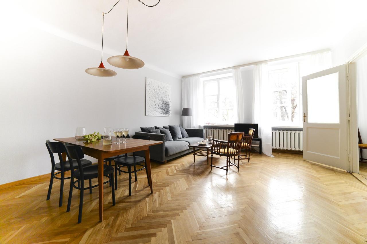 Designers Apartment In The Old Town Varsovia Exterior foto